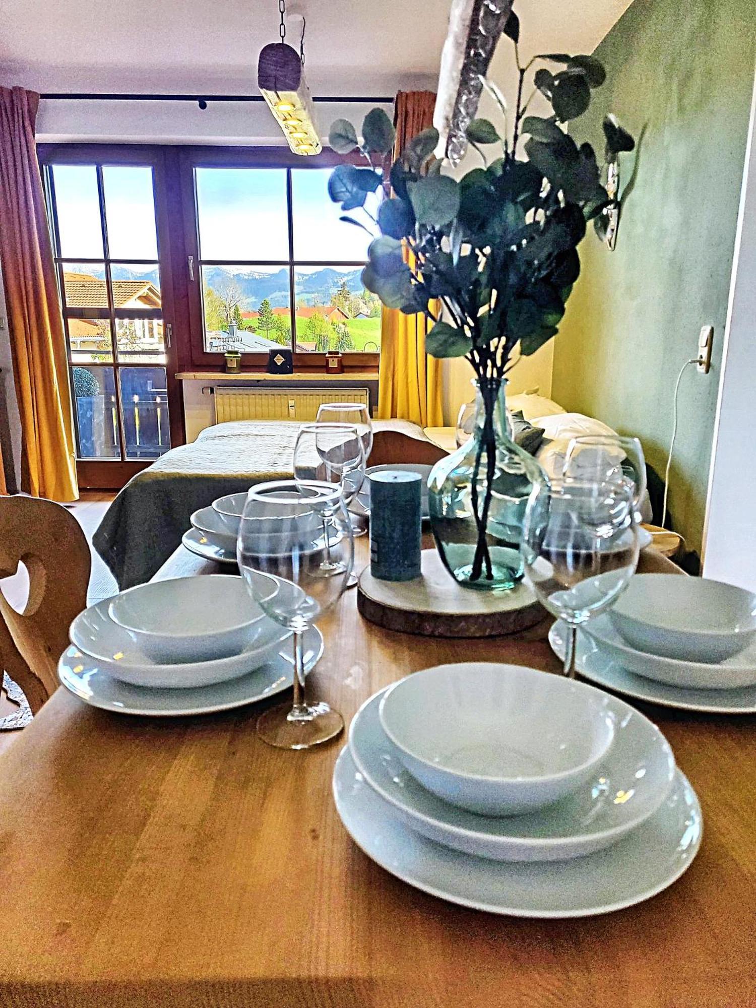 Lindners Hideaways - Bergnest Lodge - Bergblick Fewo 6 Pers Balkon Garten Hund Ski Unterkunft Luftkurort Oberreute Naehe Buchenegger Wasserfaelle Eistobel Bodensee Zewnętrze zdjęcie