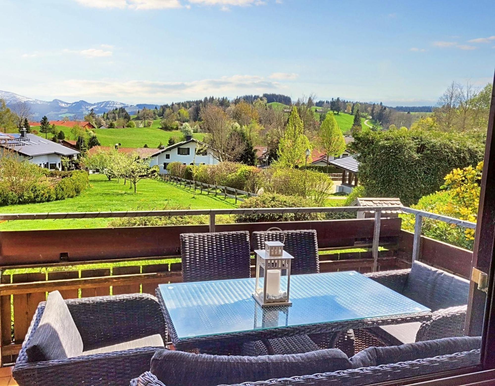 Lindners Hideaways - Bergnest Lodge - Bergblick Fewo 6 Pers Balkon Garten Hund Ski Unterkunft Luftkurort Oberreute Naehe Buchenegger Wasserfaelle Eistobel Bodensee Zewnętrze zdjęcie